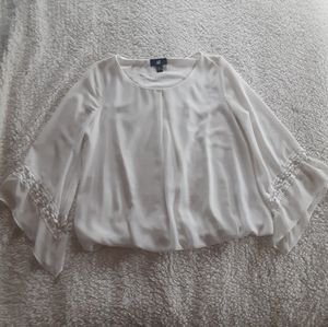 white peasant blouse